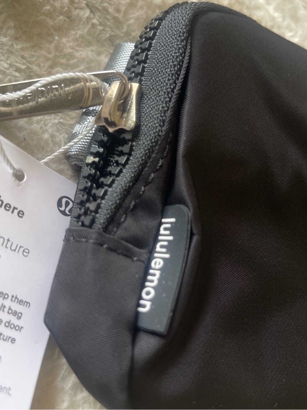lululemon athletica Black Everywhere Belt Bag - Picture 3 of 5